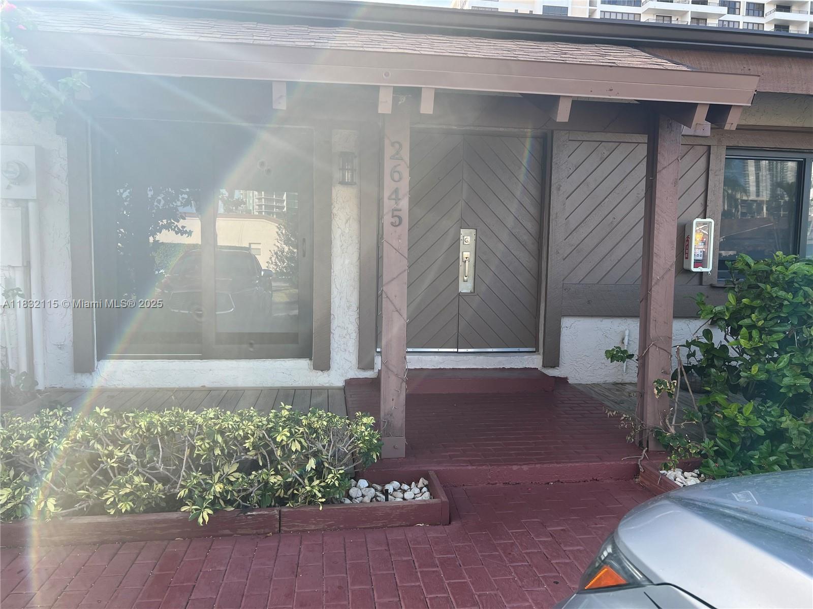 Property photo # 0