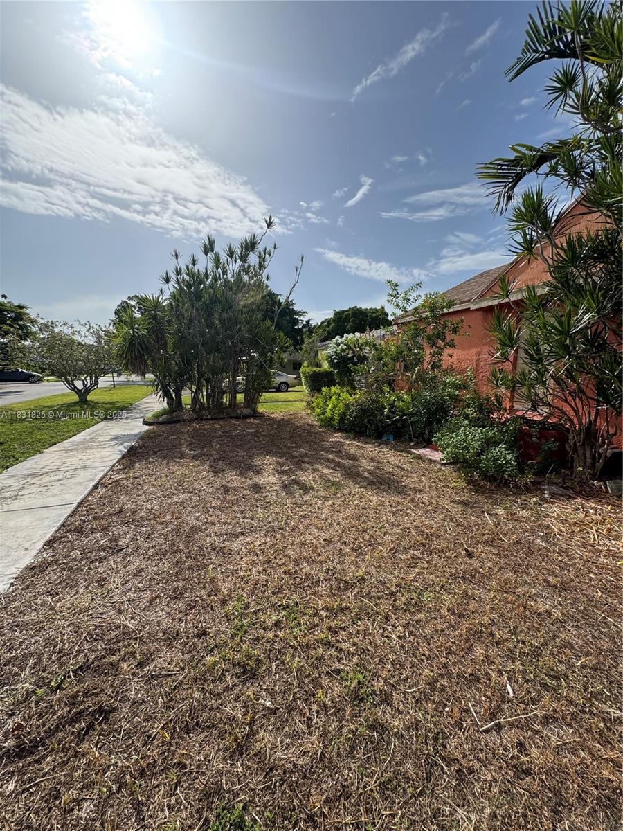Property photo # 6