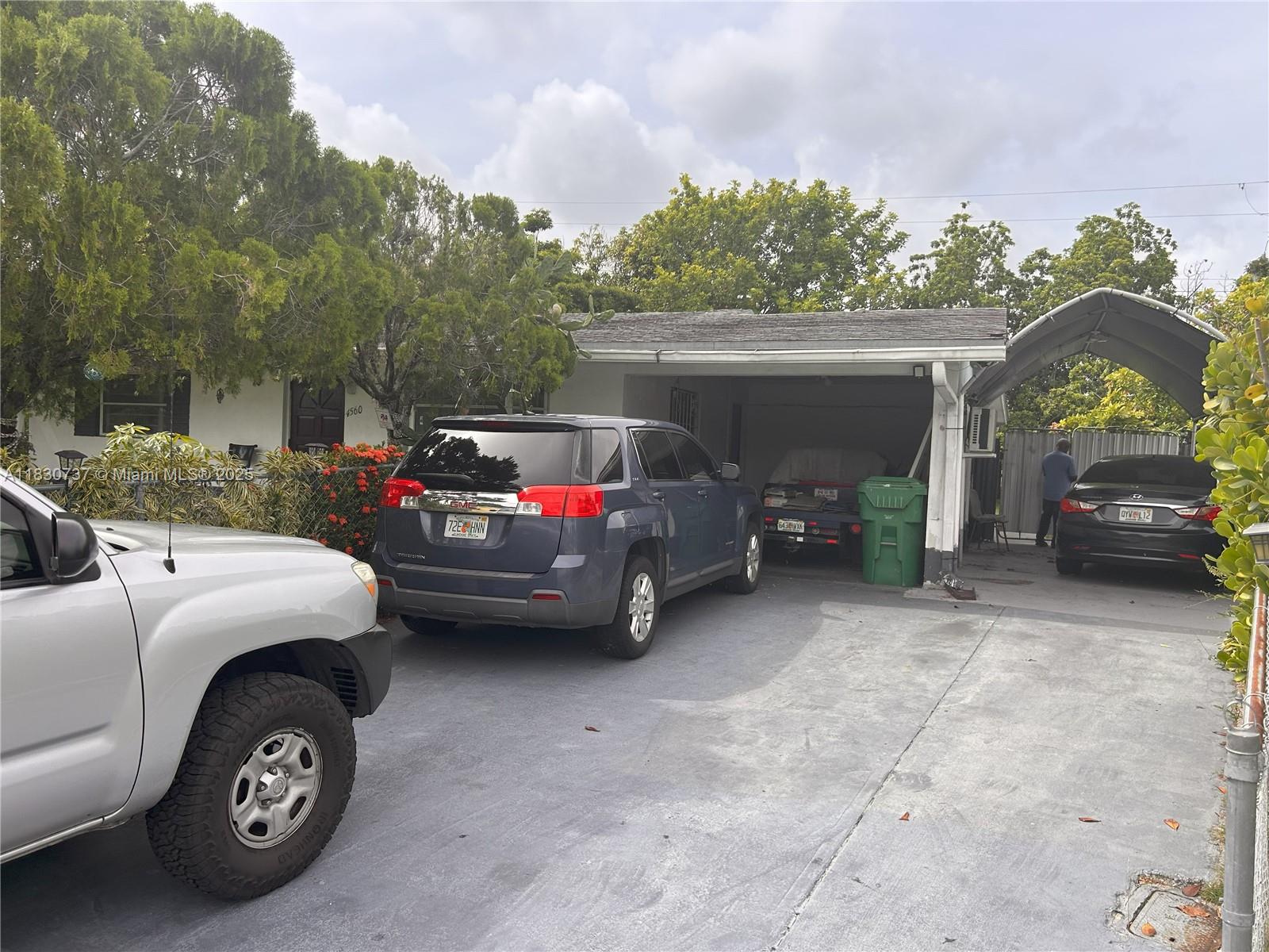 4560 NW 25th Pl, Lauderhill, Florida image 1