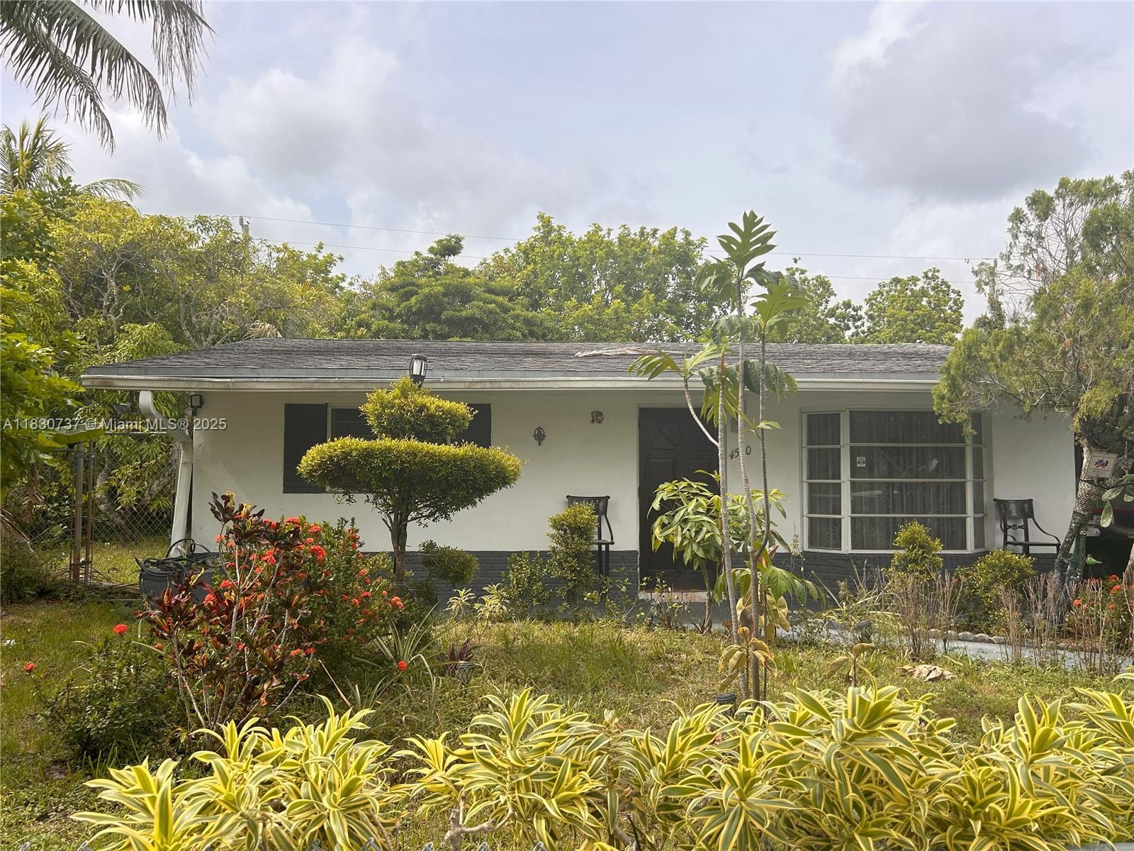 4560 NW 25th Pl, Lauderhill, Florida image 2