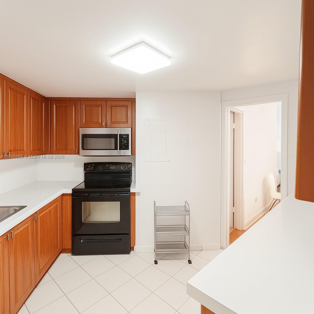 Property photo # 6