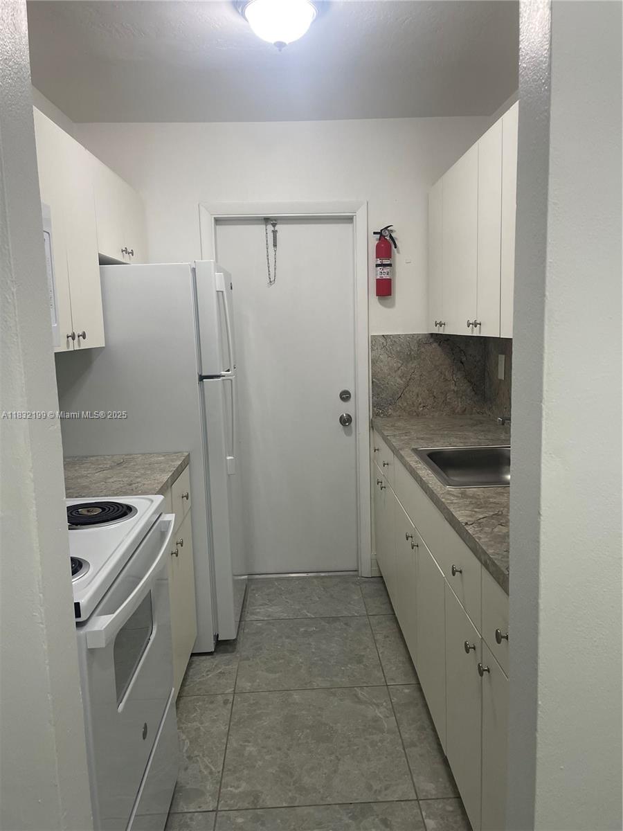 Property photo # 0