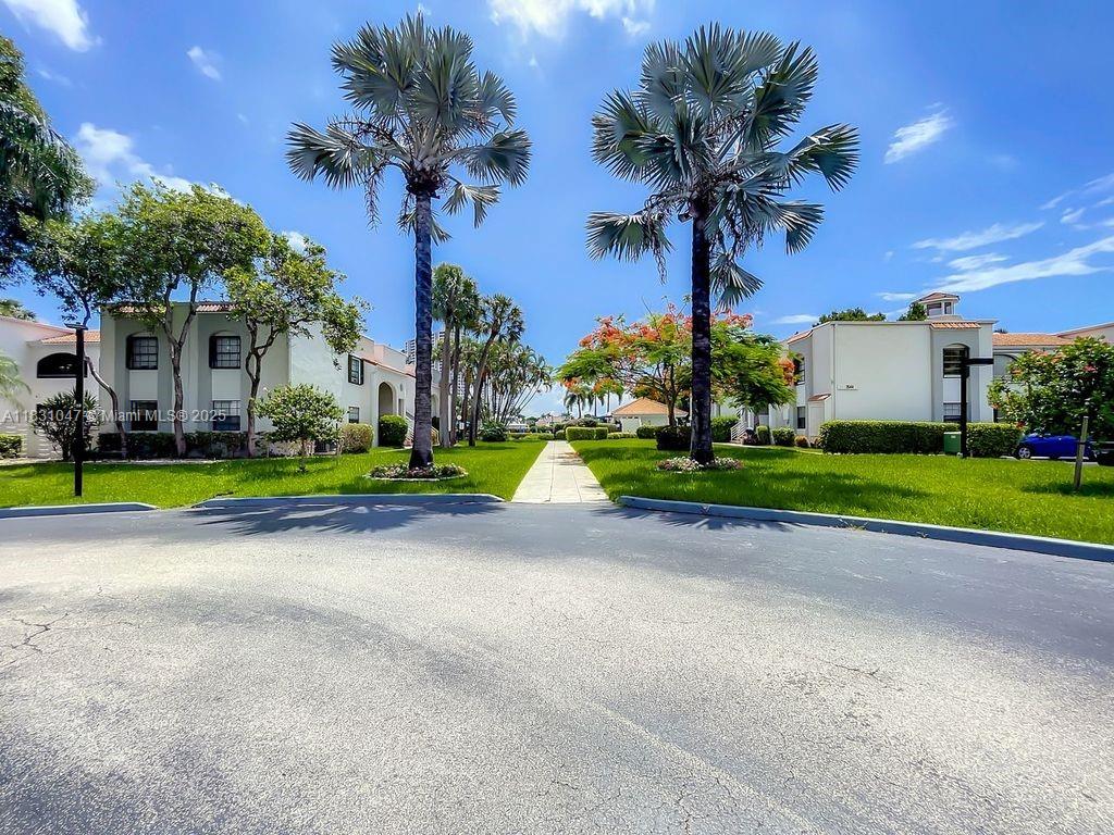 3552 Magellan Cir #122, Aventura, Florida image 1