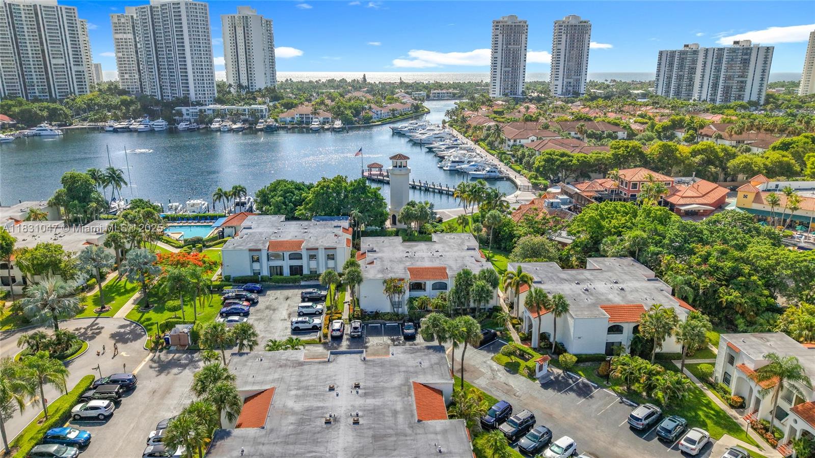 3552 Magellan Cir #122, Aventura, Florida image 15
