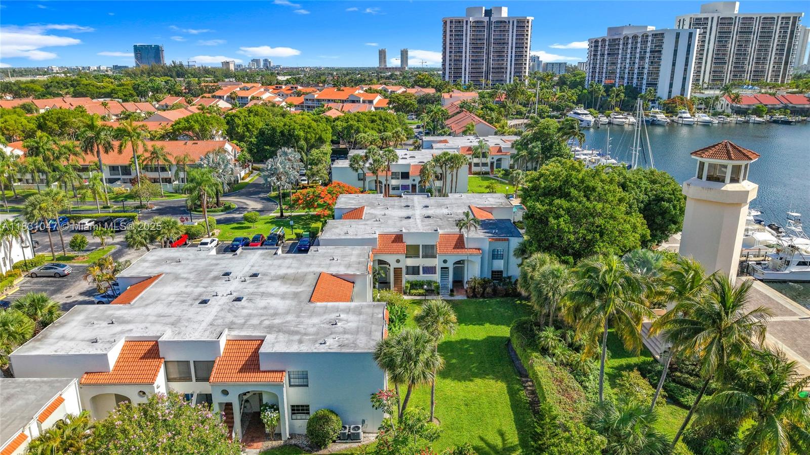3552 Magellan Cir #122, Aventura, Florida image 17