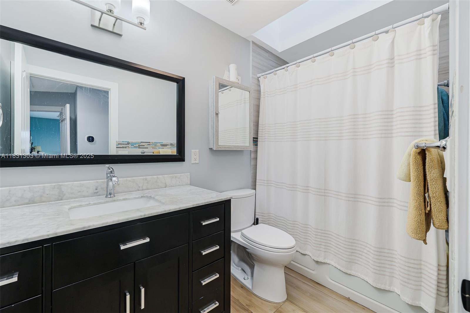 10077 N Springs Way, Coral Springs, Florida image 22