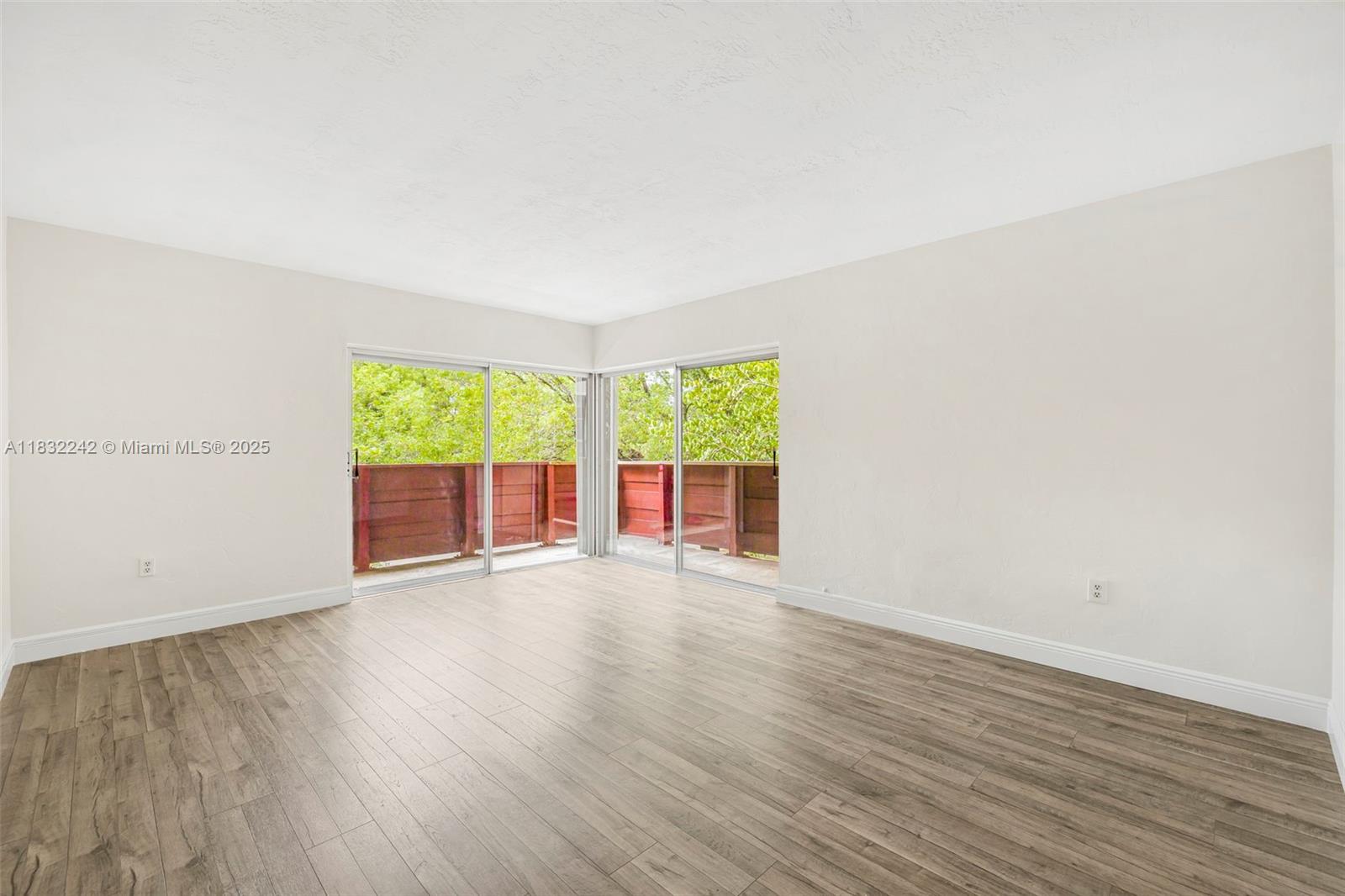 1205 Mariposa Ave #308, Coral Gables, Florida image 10