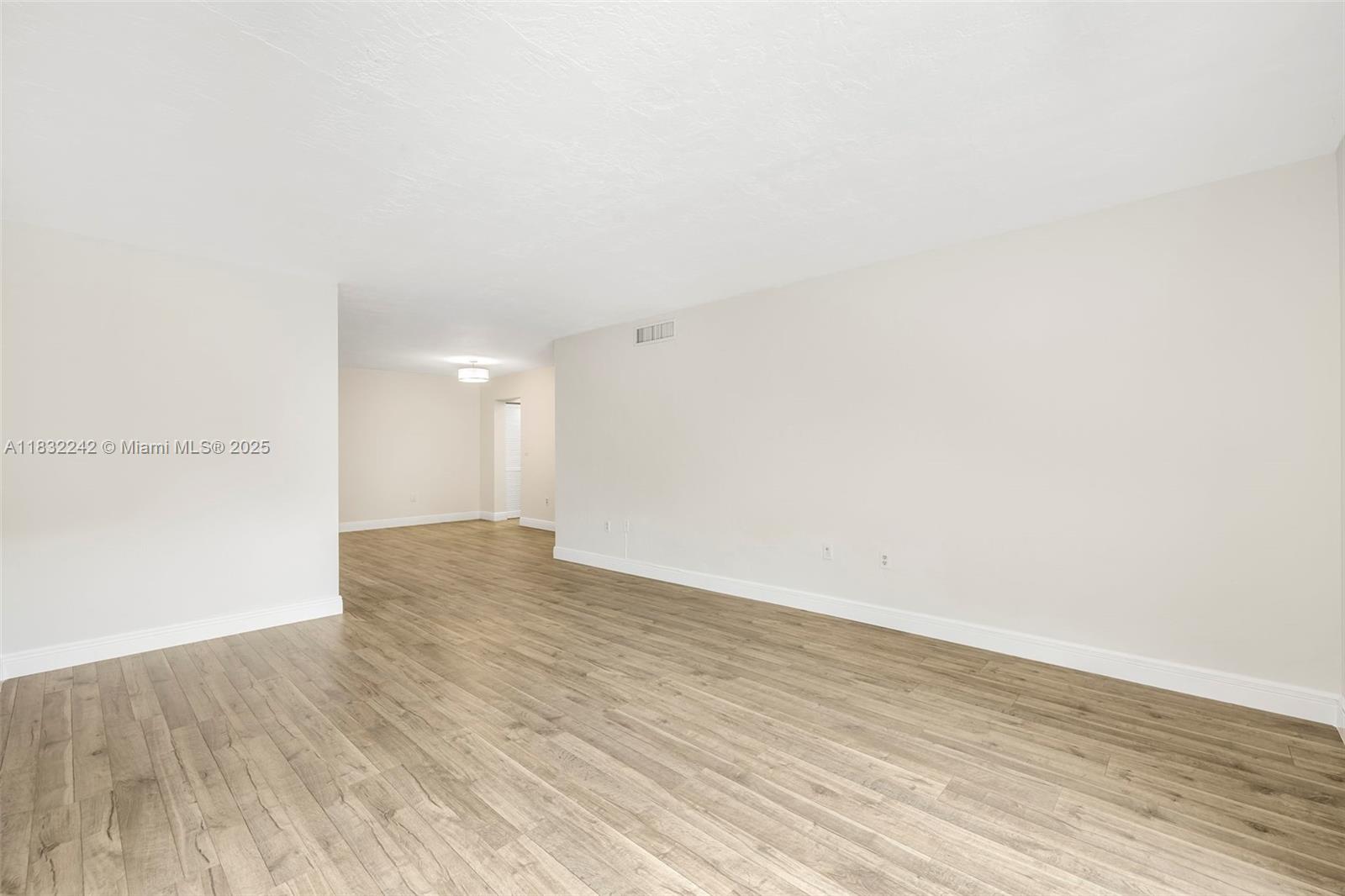 1205 Mariposa Ave #308, Coral Gables, Florida image 14