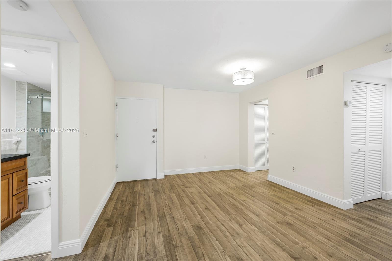 1205 Mariposa Ave #308, Coral Gables, Florida image 9