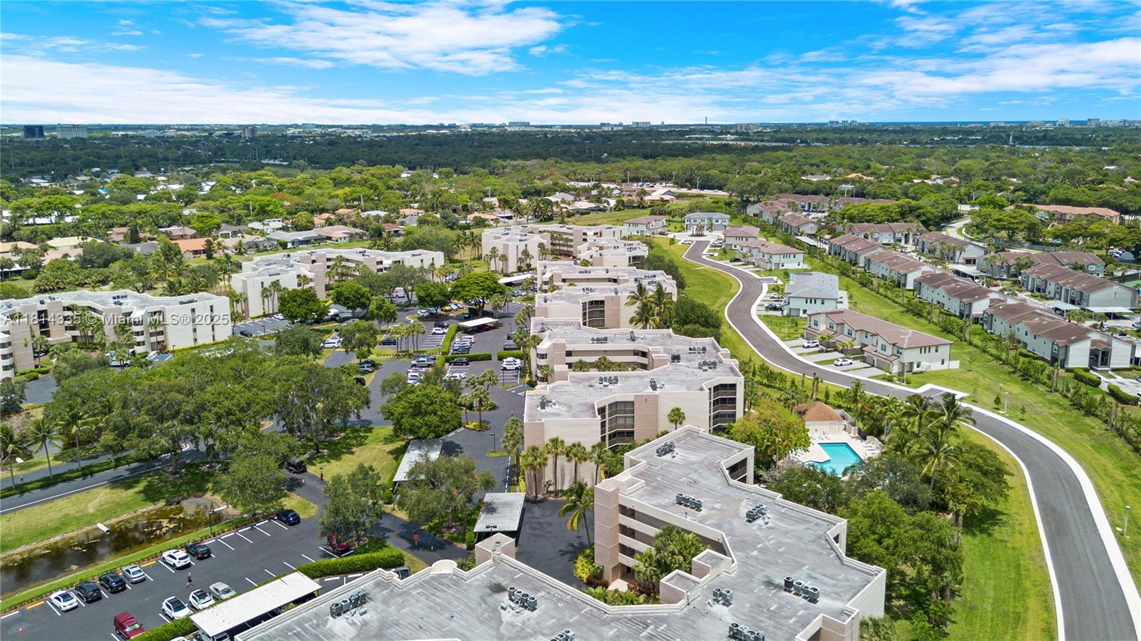 5749 Camino Del Sol #403, Boca Raton, Florida image 24
