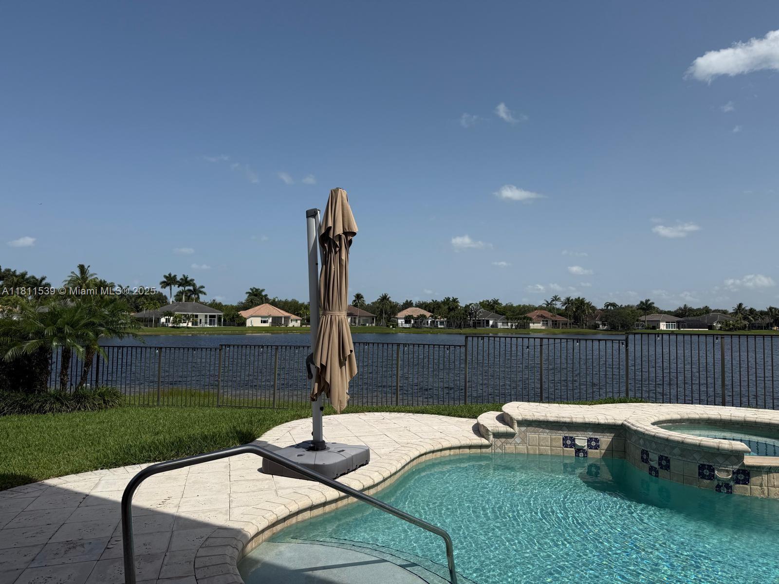 1418 Lantana Dr Lantana Dr, Weston, Florida image 3