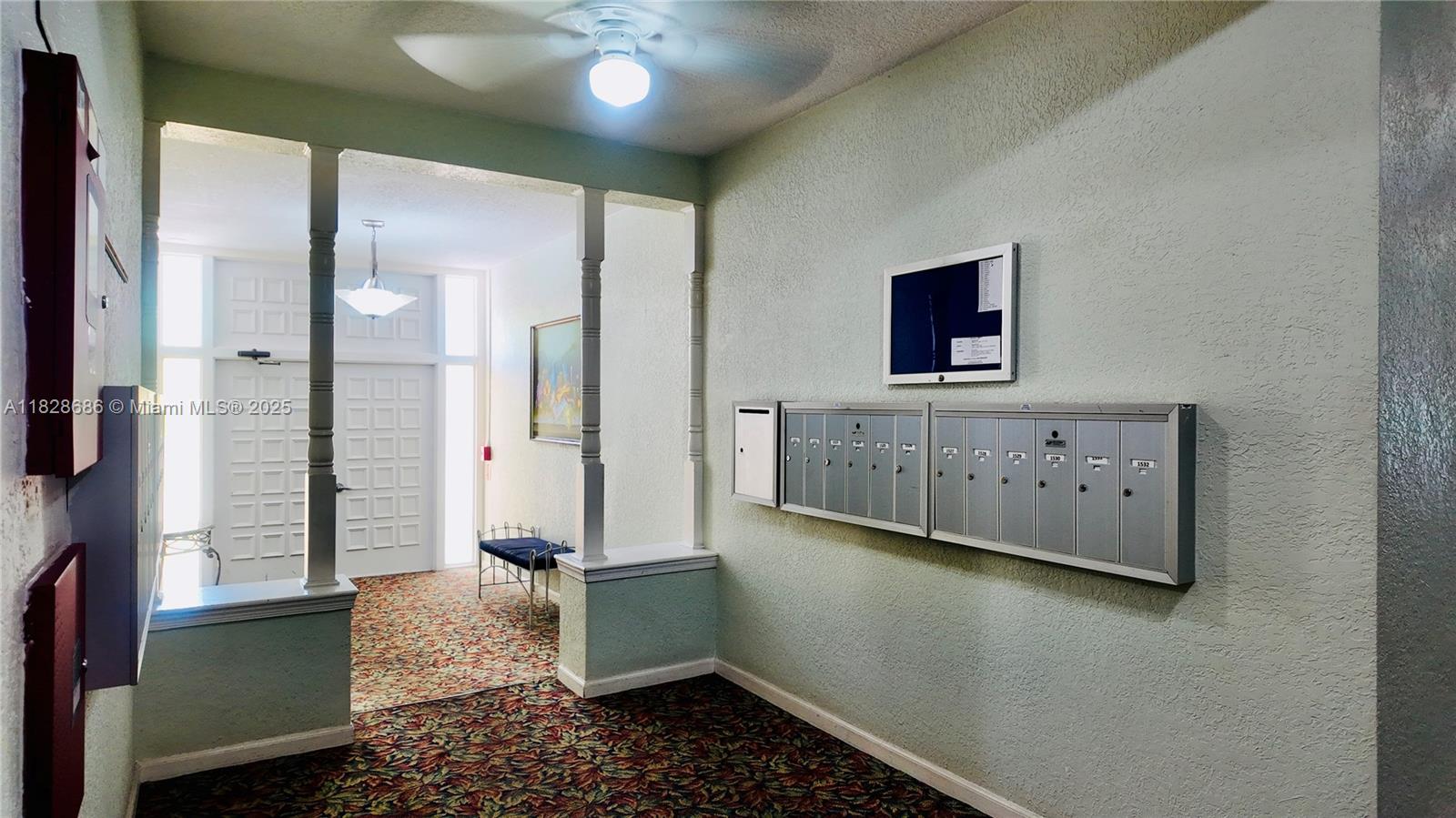 2250 NE 66th St #1504, Fort Lauderdale, Florida image 3