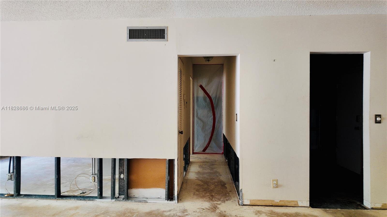 2250 NE 66th St #1504, Fort Lauderdale, Florida image 6