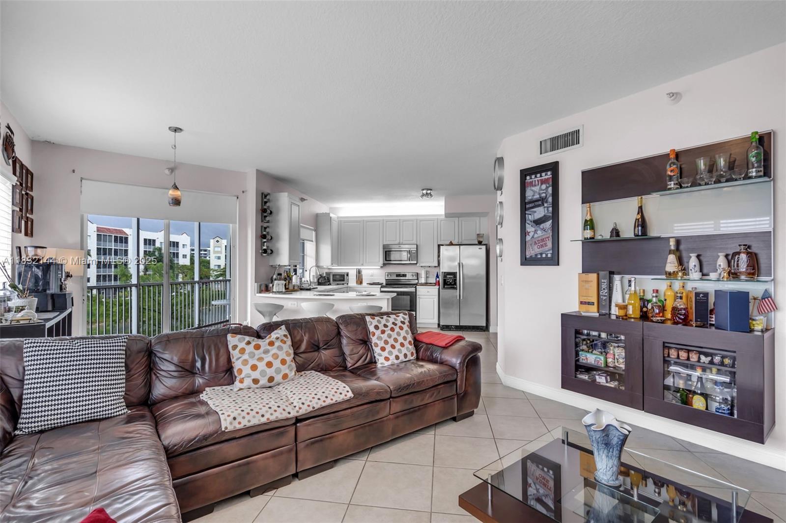 10700 NW 66th St #308, Doral, Florida image 8