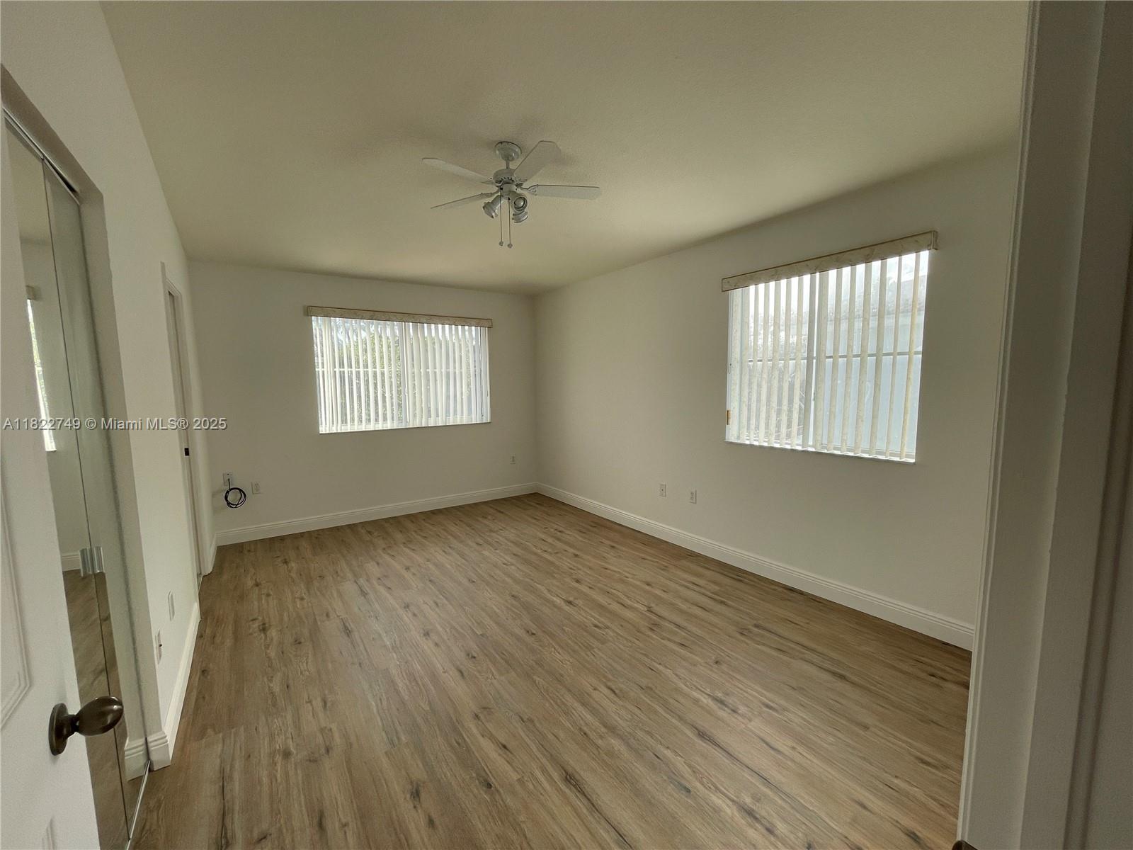 11530 NW 48th Ter, Doral, Florida image 10
