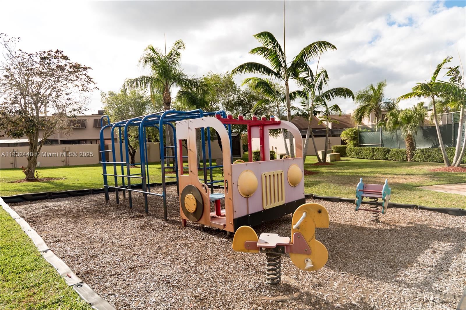 1239 NW 122nd Ter, Pembroke Pines, Florida image 17