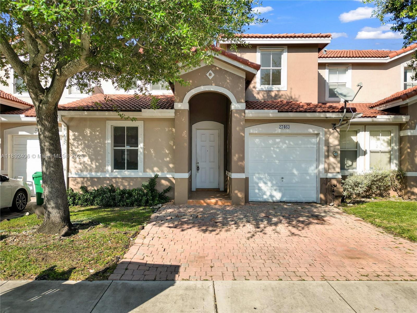 Property photo # 0