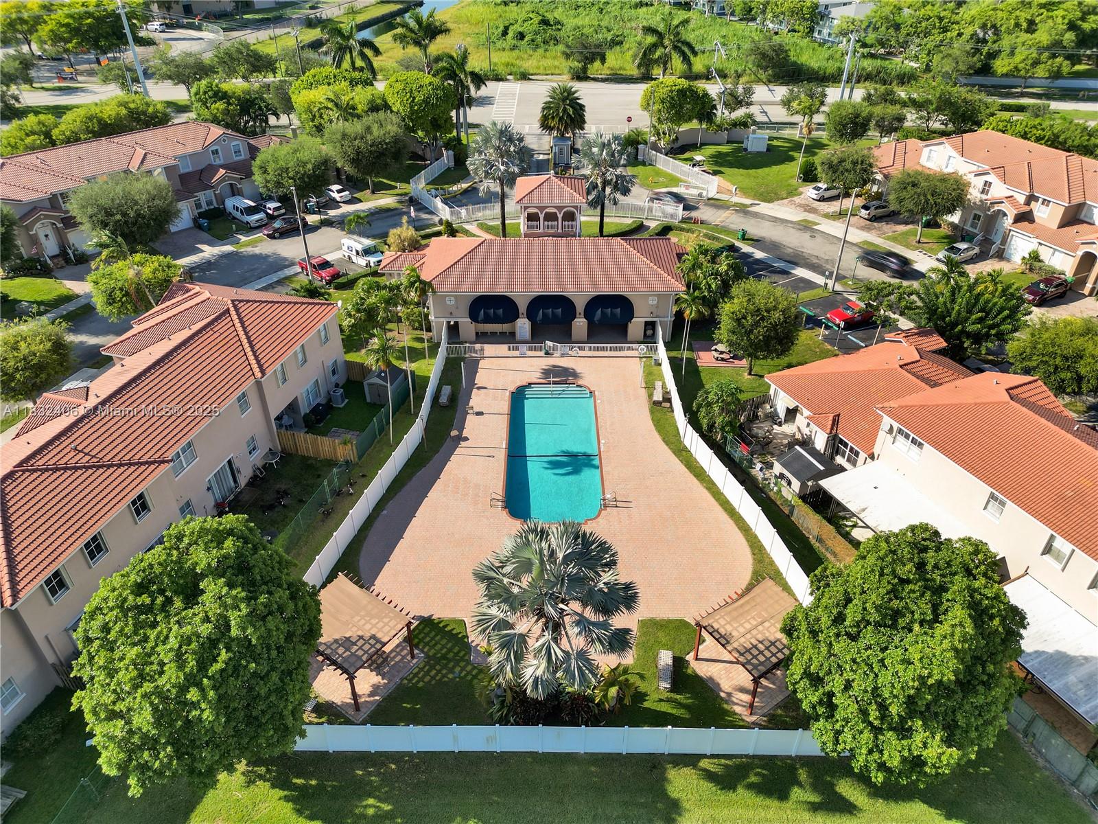 Property photo # 8