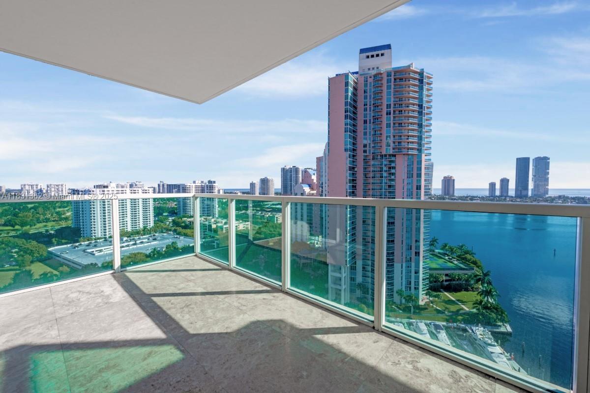 3330 NE 190th St #1912, Aventura, Florida image 1