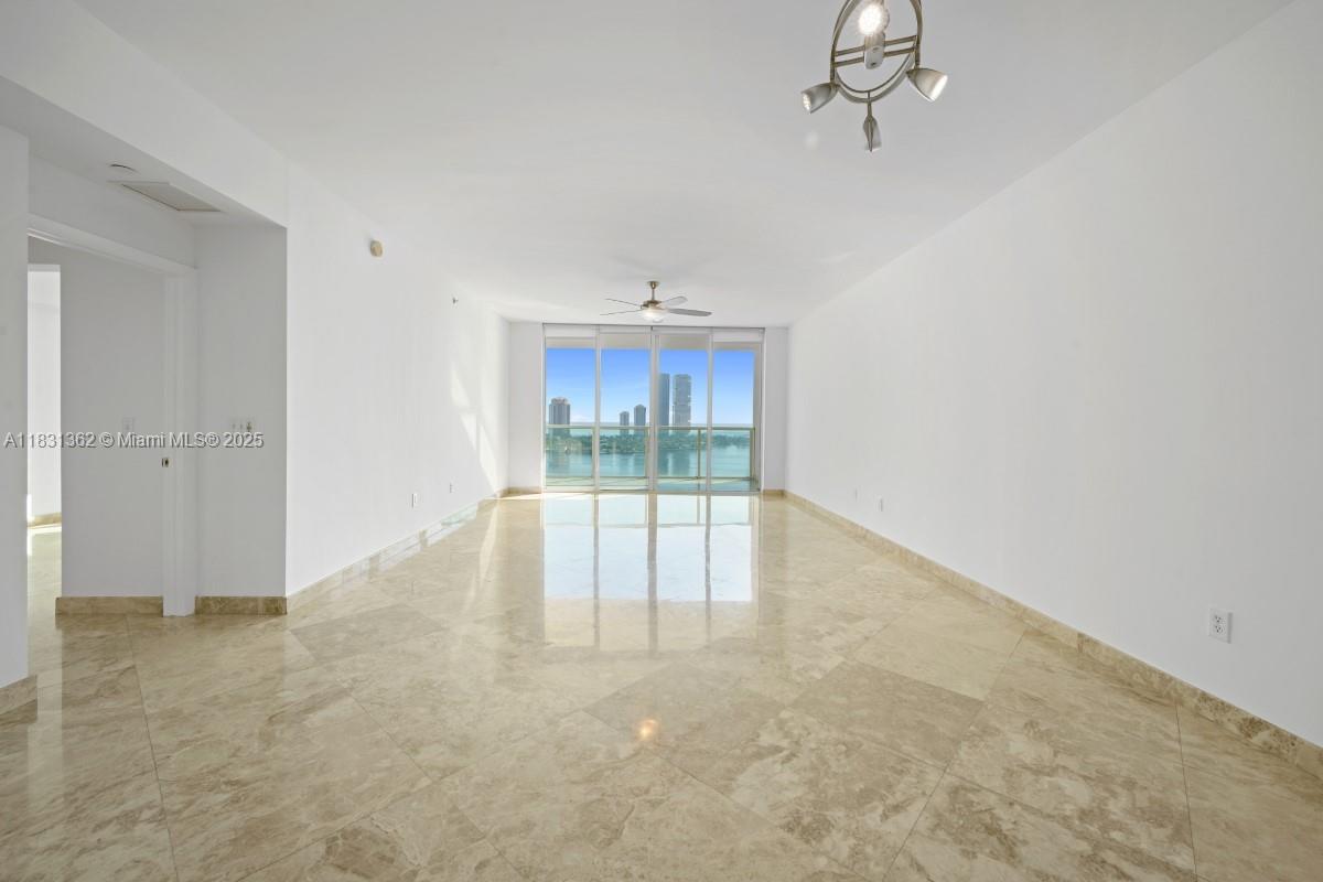3330 NE 190th St #1912, Aventura, Florida image 11