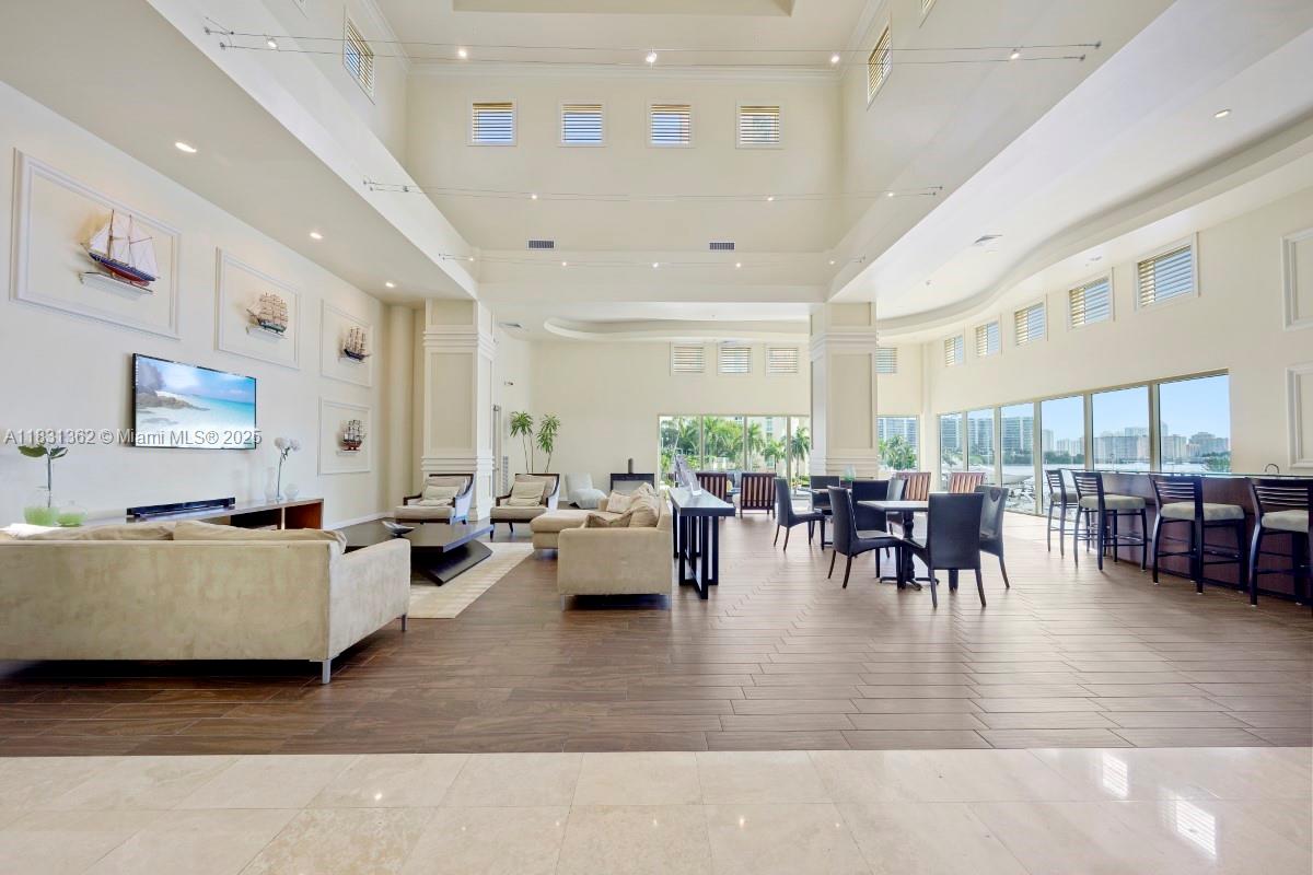 3330 NE 190th St #1912, Aventura, Florida image 21