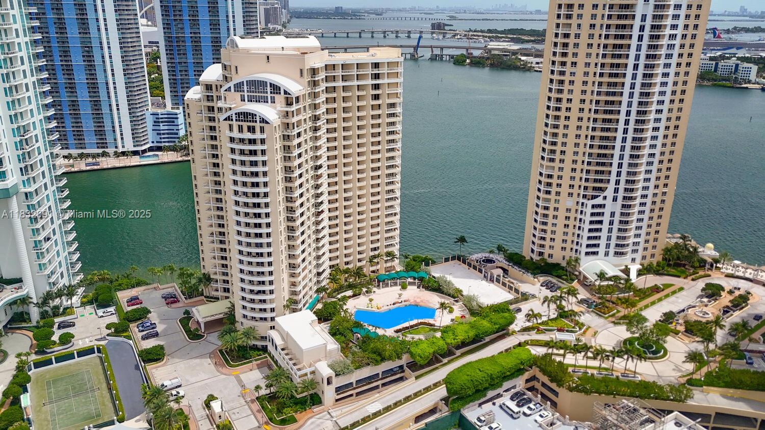 Condo for Rent in Miami, FL