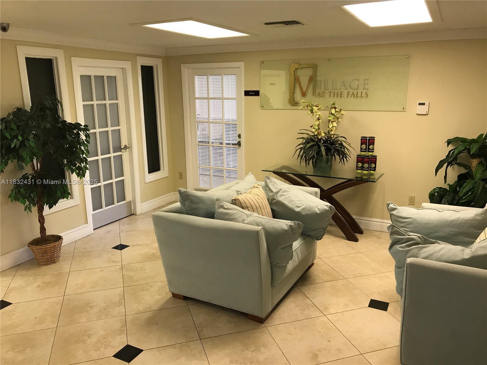 Property photo # 8