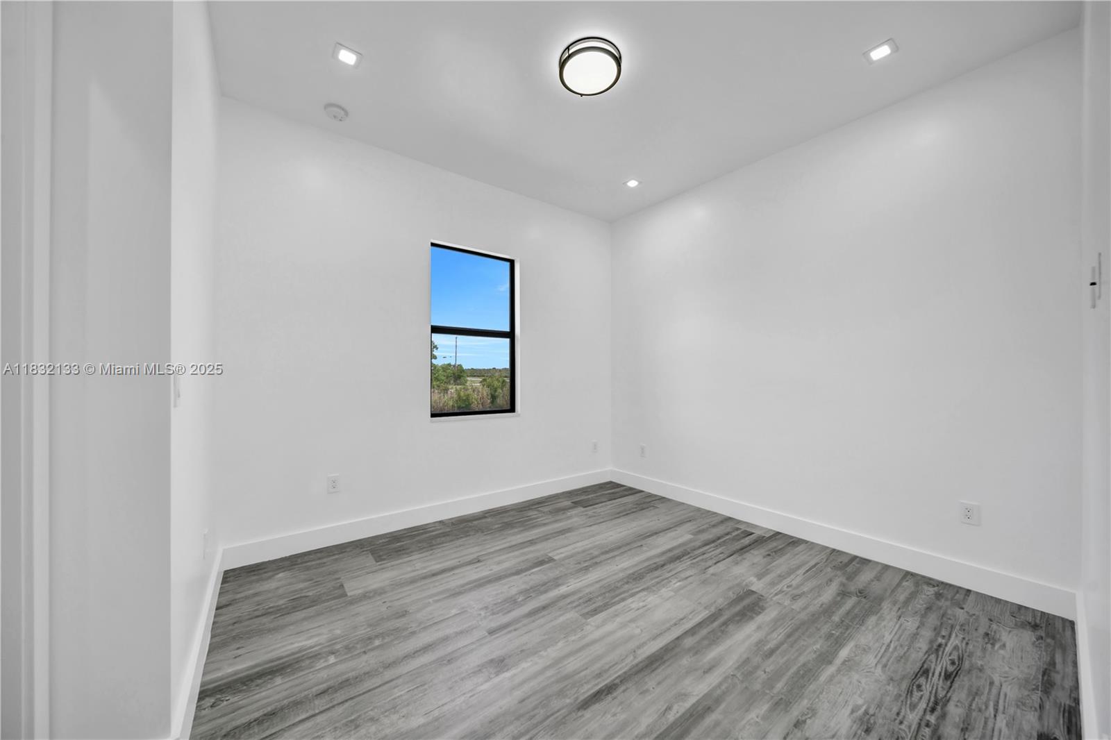 4337 Nw 36 Ave, Cape Coral, Florida image 38