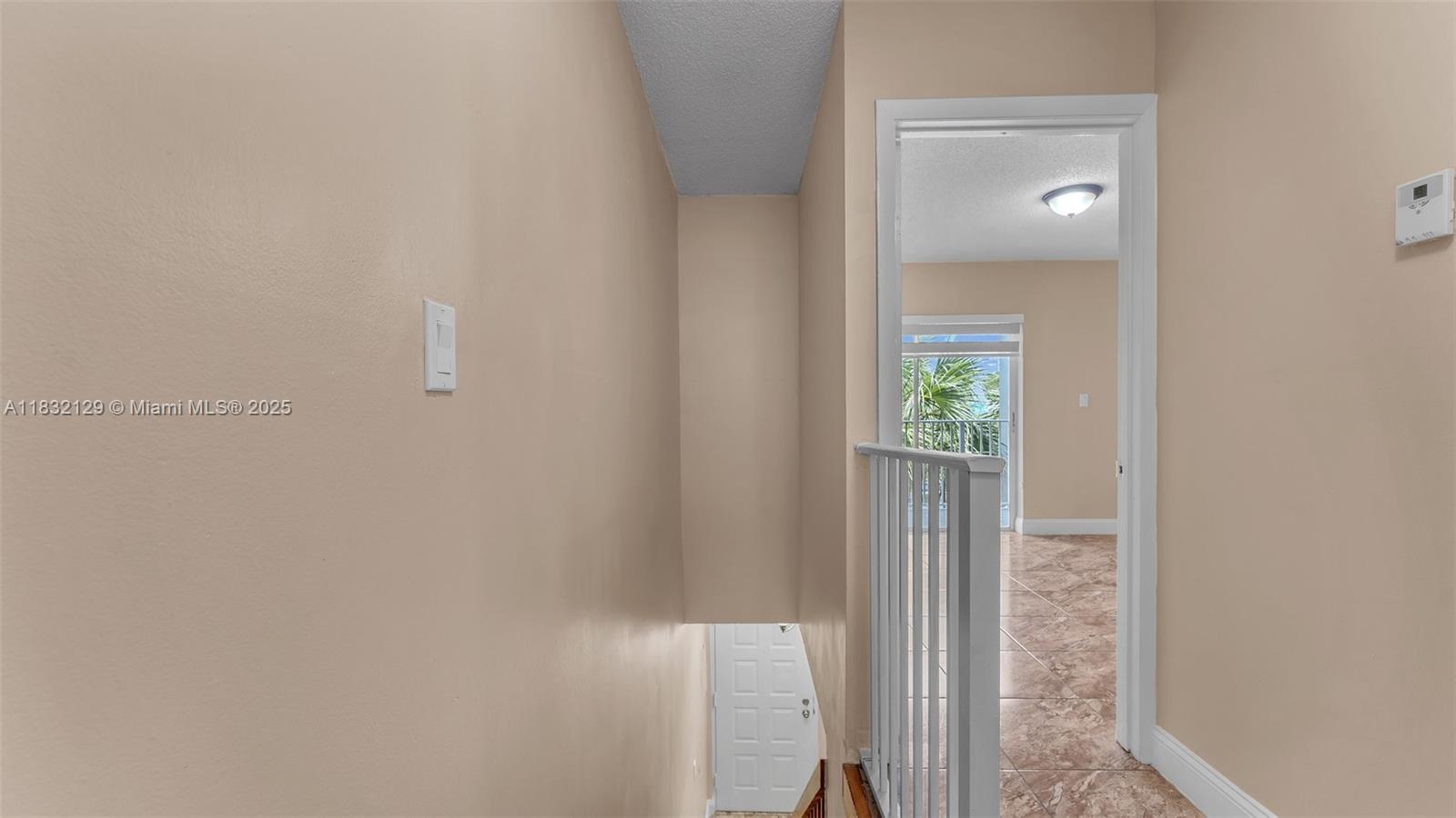 Residential, Hialeah, Florida image 12
