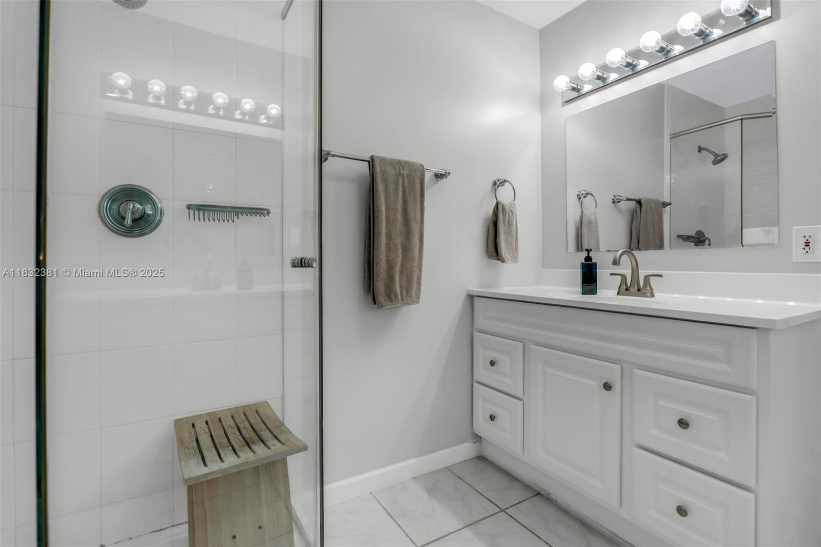 1201 Buchanan St, Hollywood, Florida image 29
