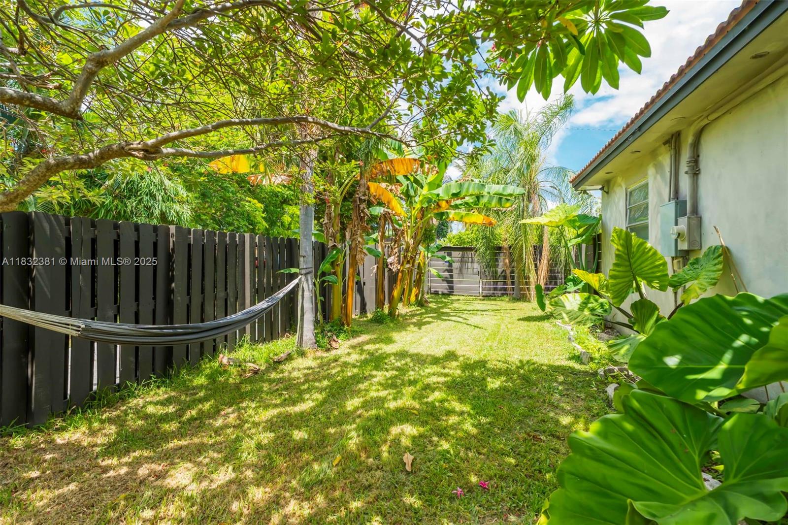 1201 Buchanan St, Hollywood, Florida image 43
