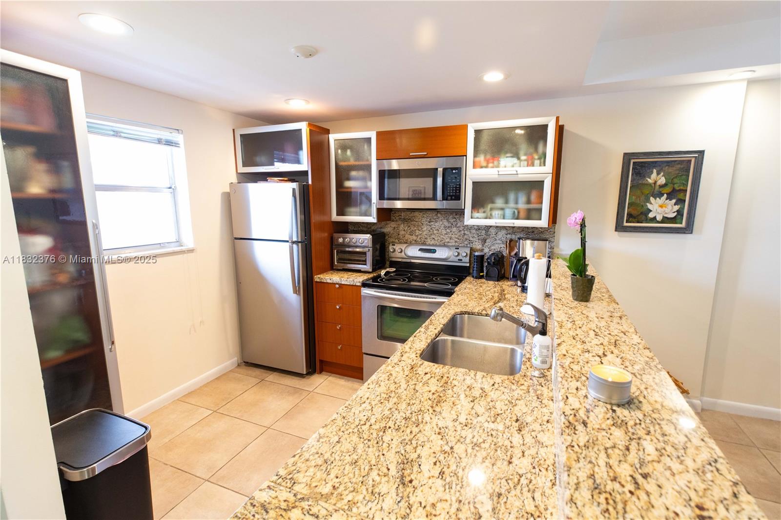 Property photo # 9