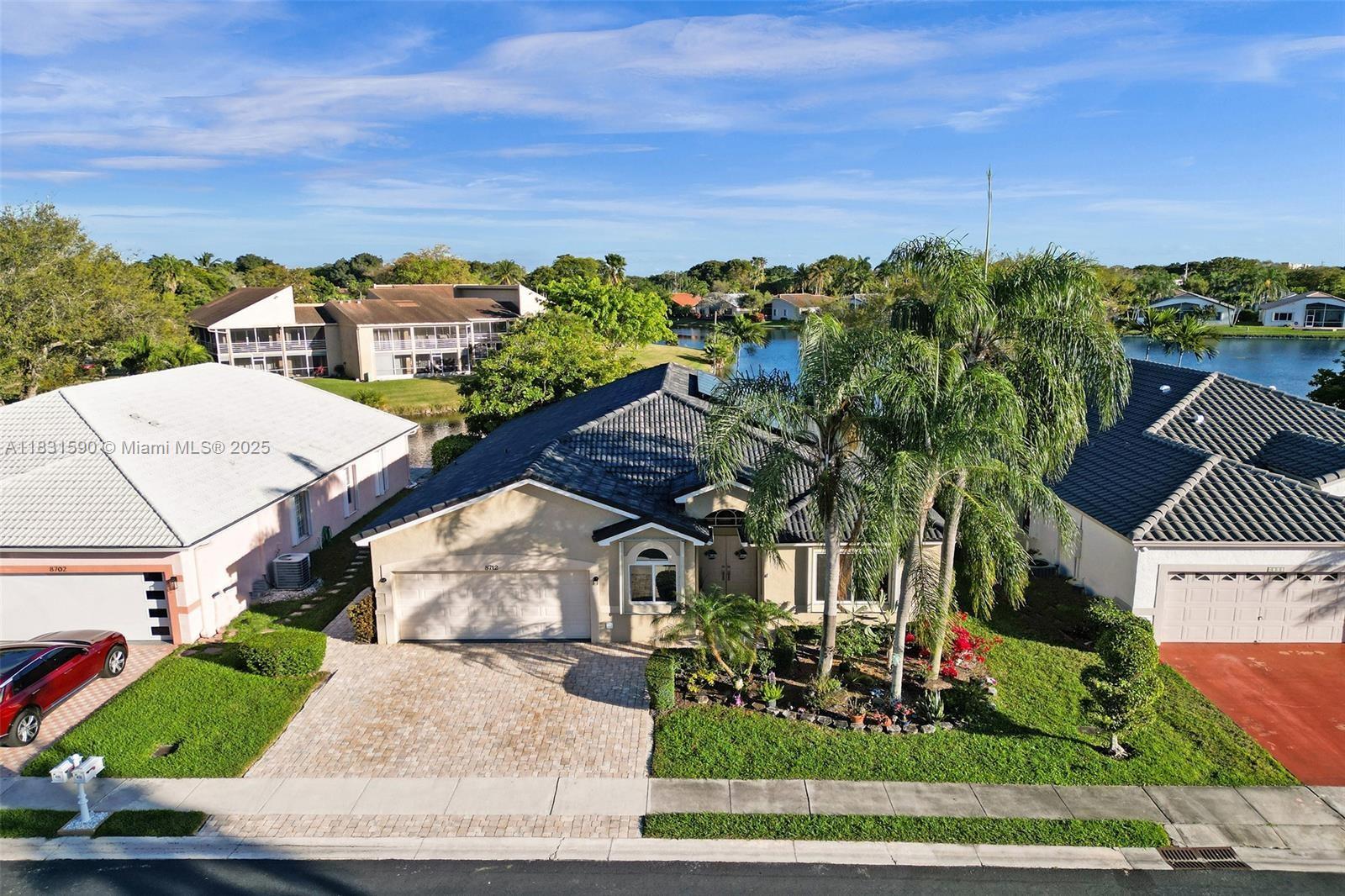 8712 NW 76th Dr, Tamarac, Florida image 4