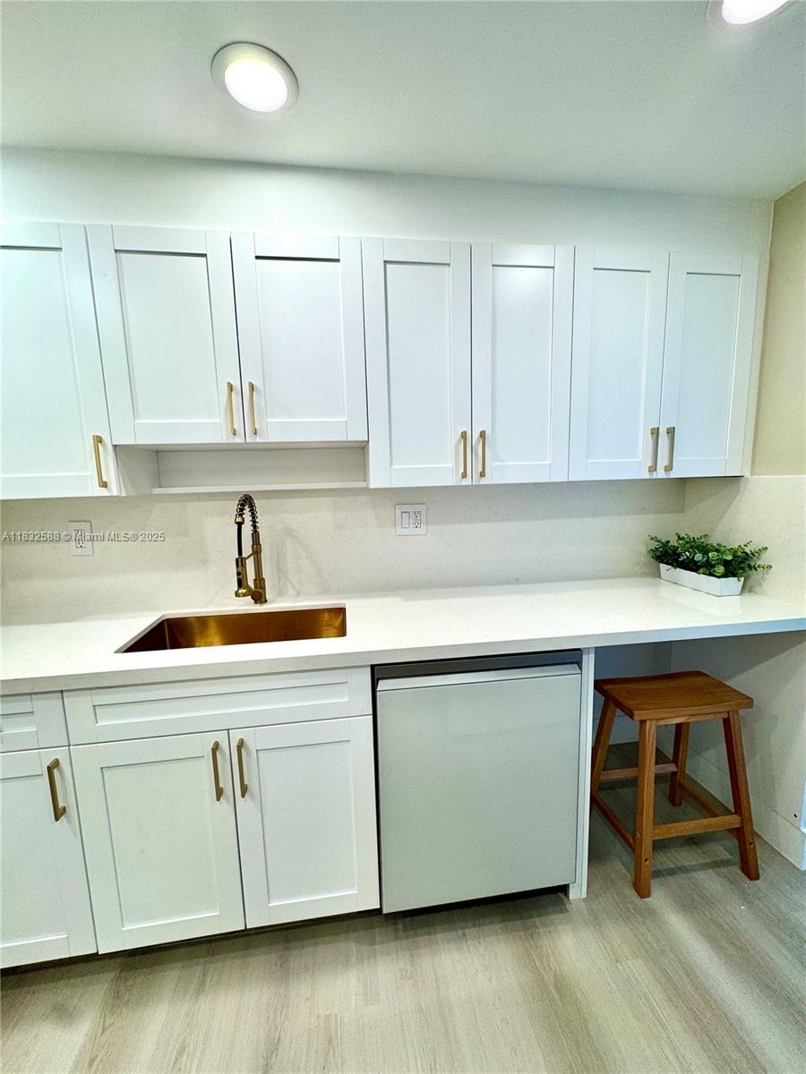 300 Bayview Dr #1801, Sunny Isles Beach, Florida image 19