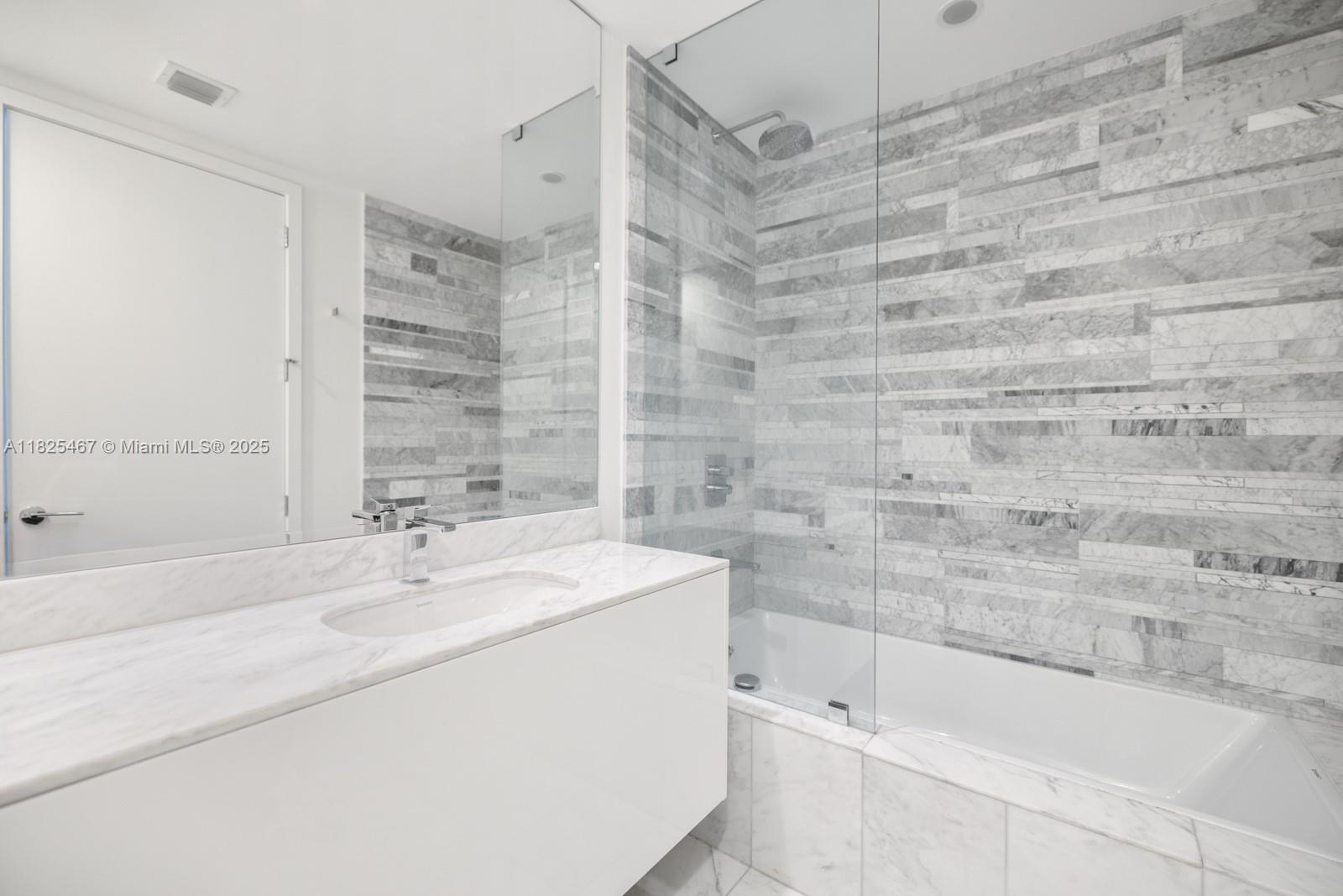 10201 Collins Ave #1802, Bal Harbour, Florida image 20