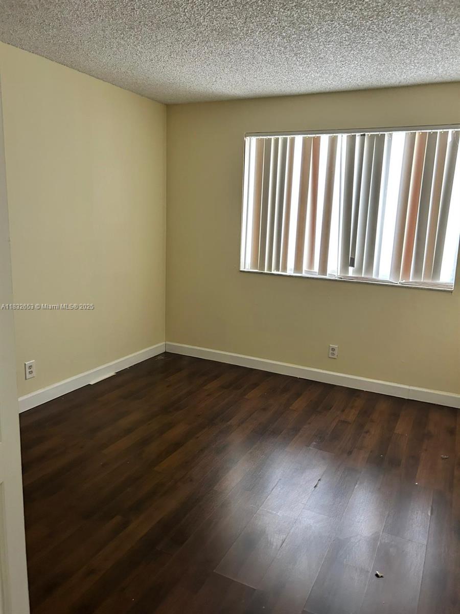 189 Lakeview Dr #103, Weston, Florida image 8