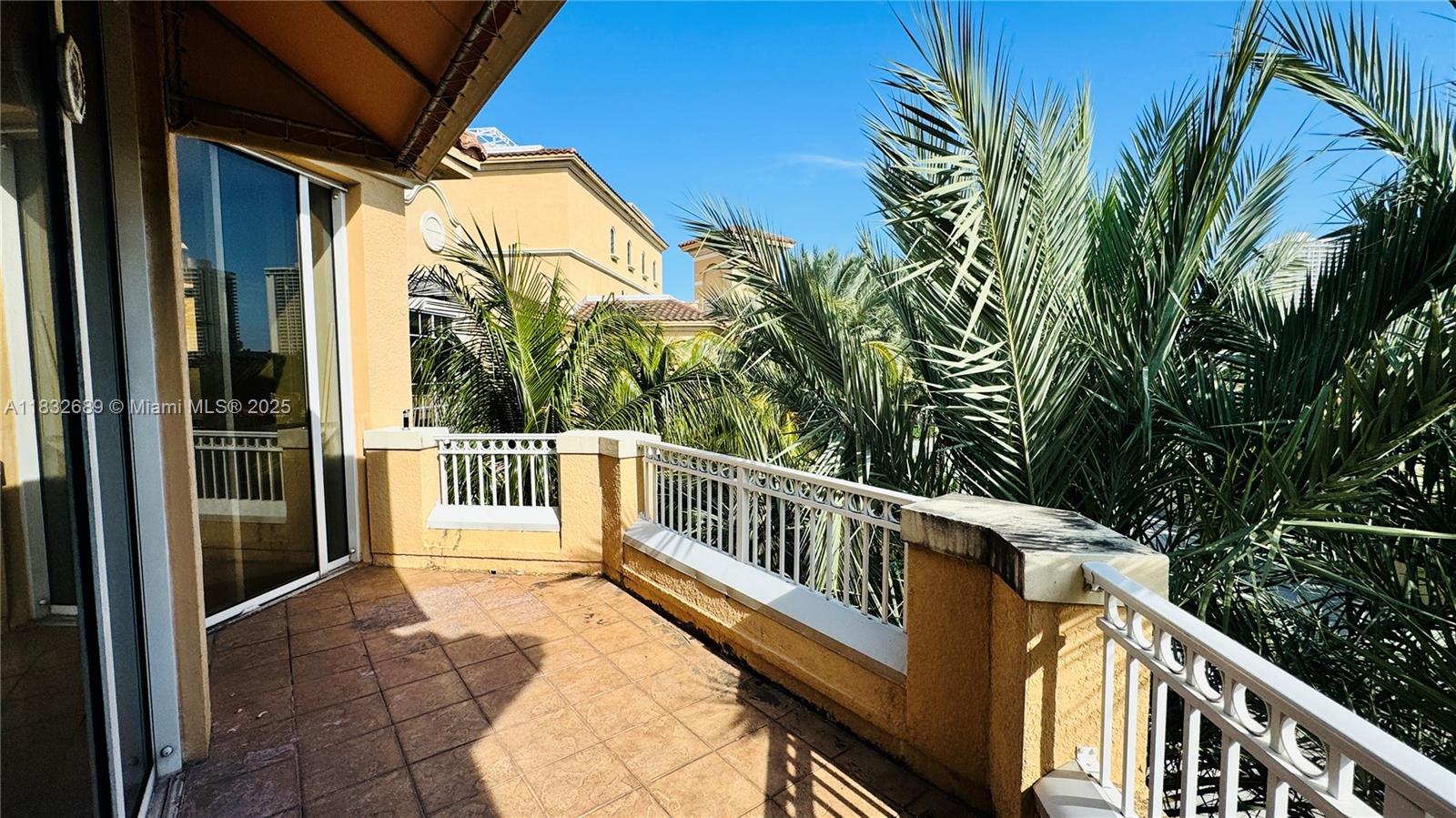 3001 NE 185th St #431, Aventura, Florida image 20