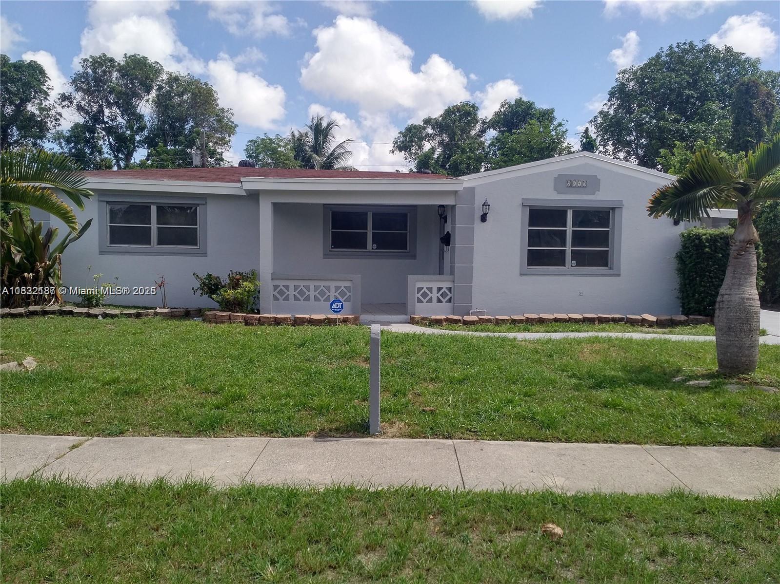 2840 SW 8th St, Fort Lauderdale, Florida image 1