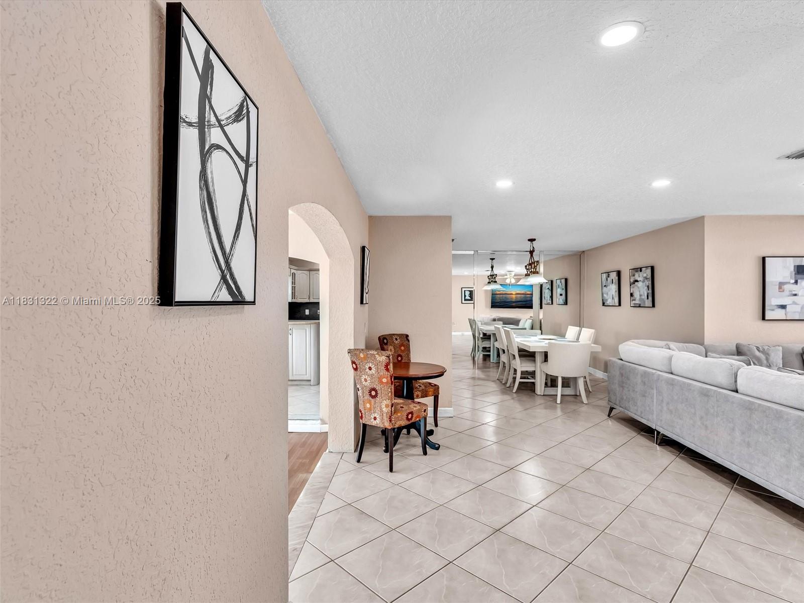 8970 Johnson St, Pembroke Pines, Florida image 12