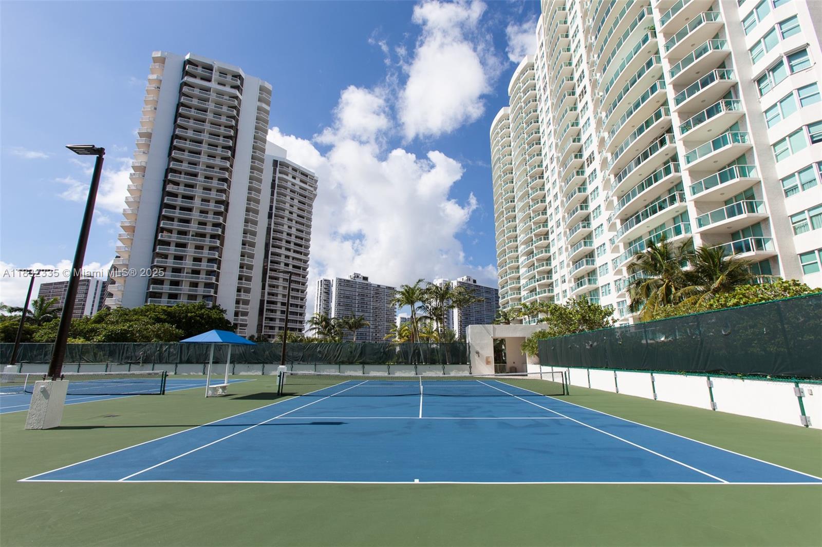 20201 E Country Club Dr #2203, Aventura, Florida image 11