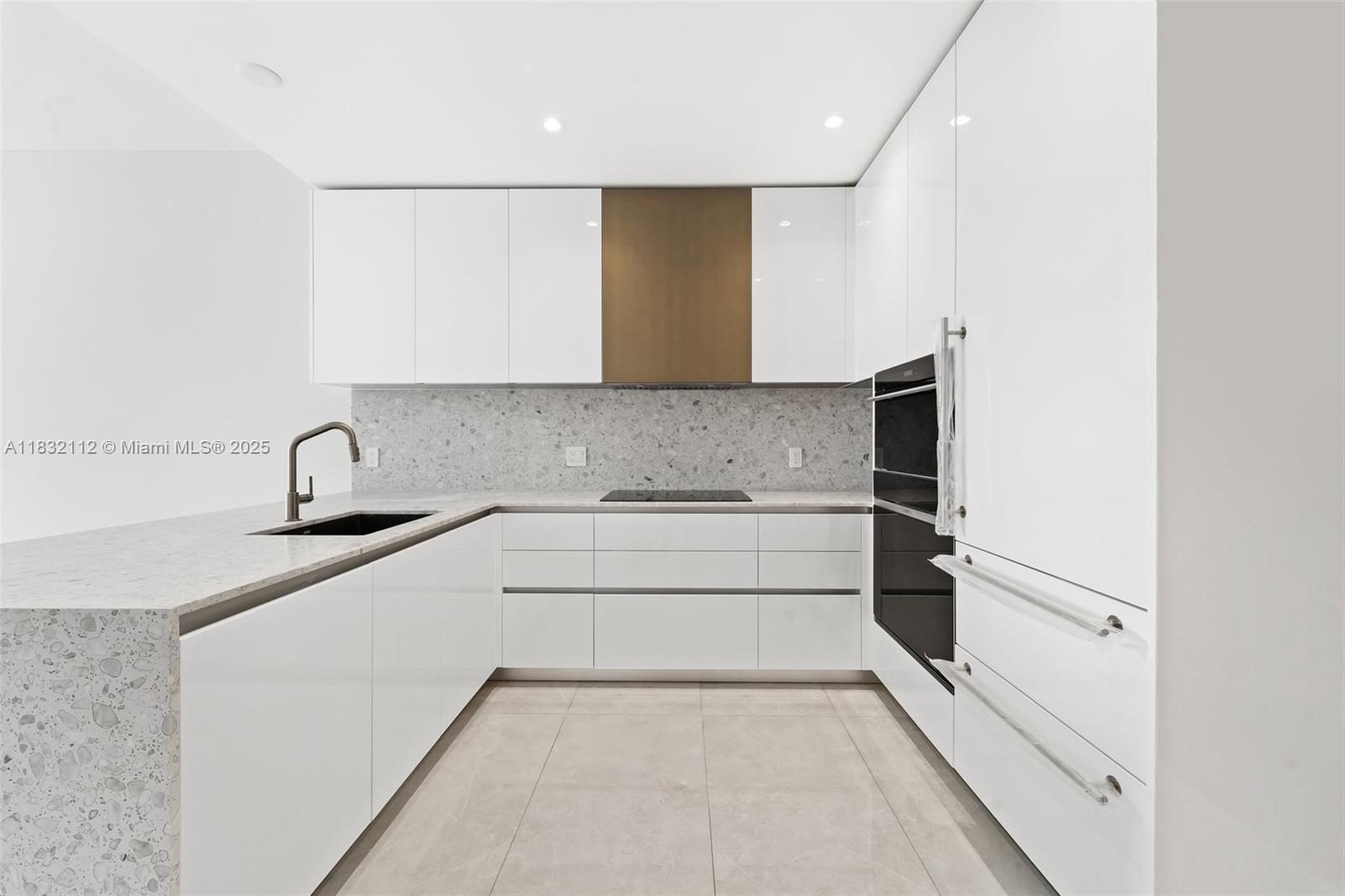 Property photo # 2