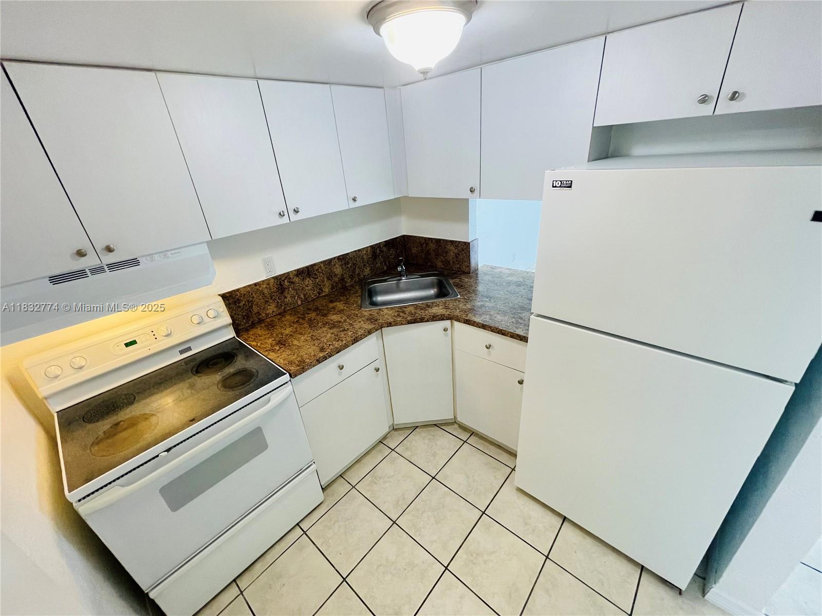 Property photo # 0