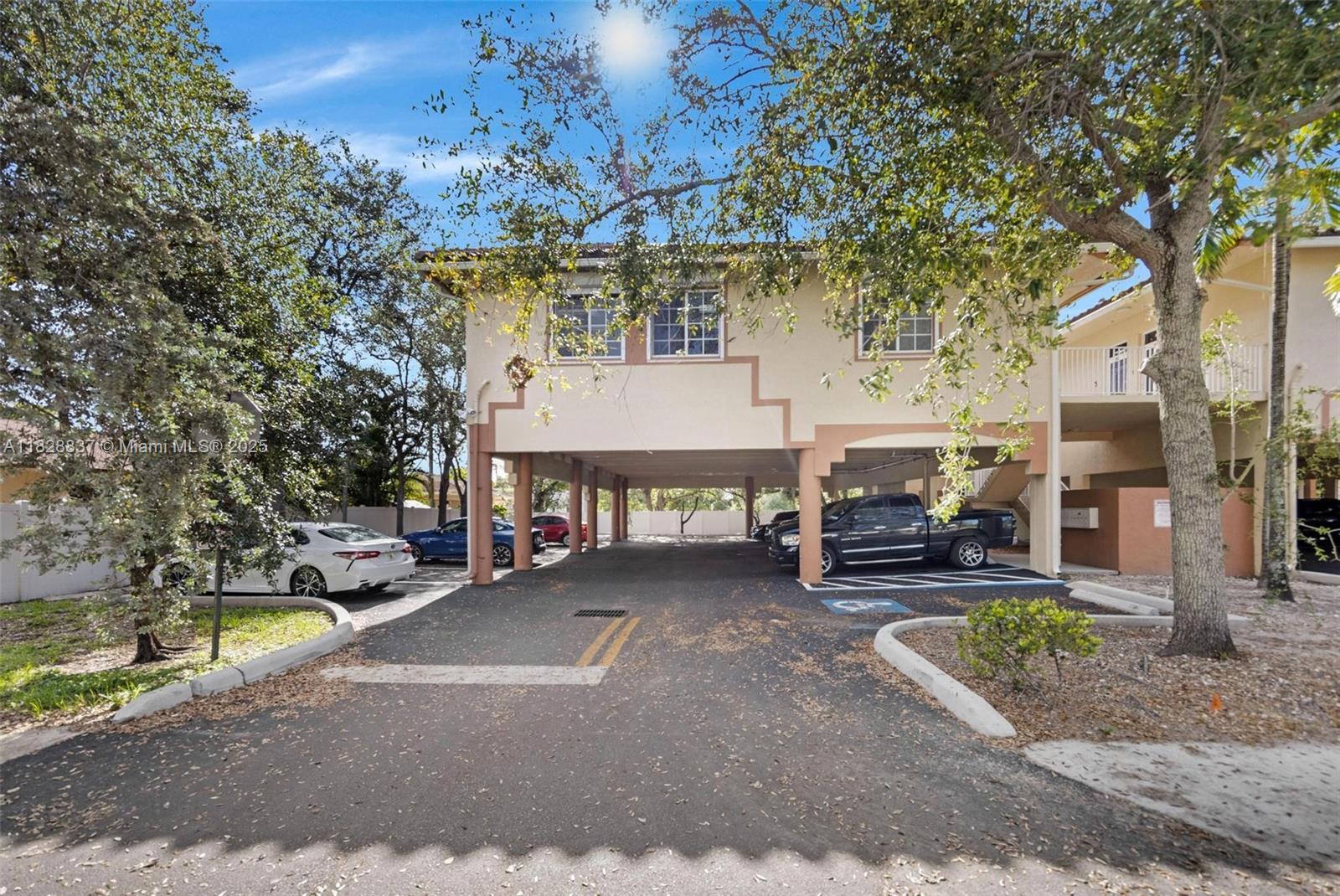 5595 Orange Dr, Davie, Florida image 1