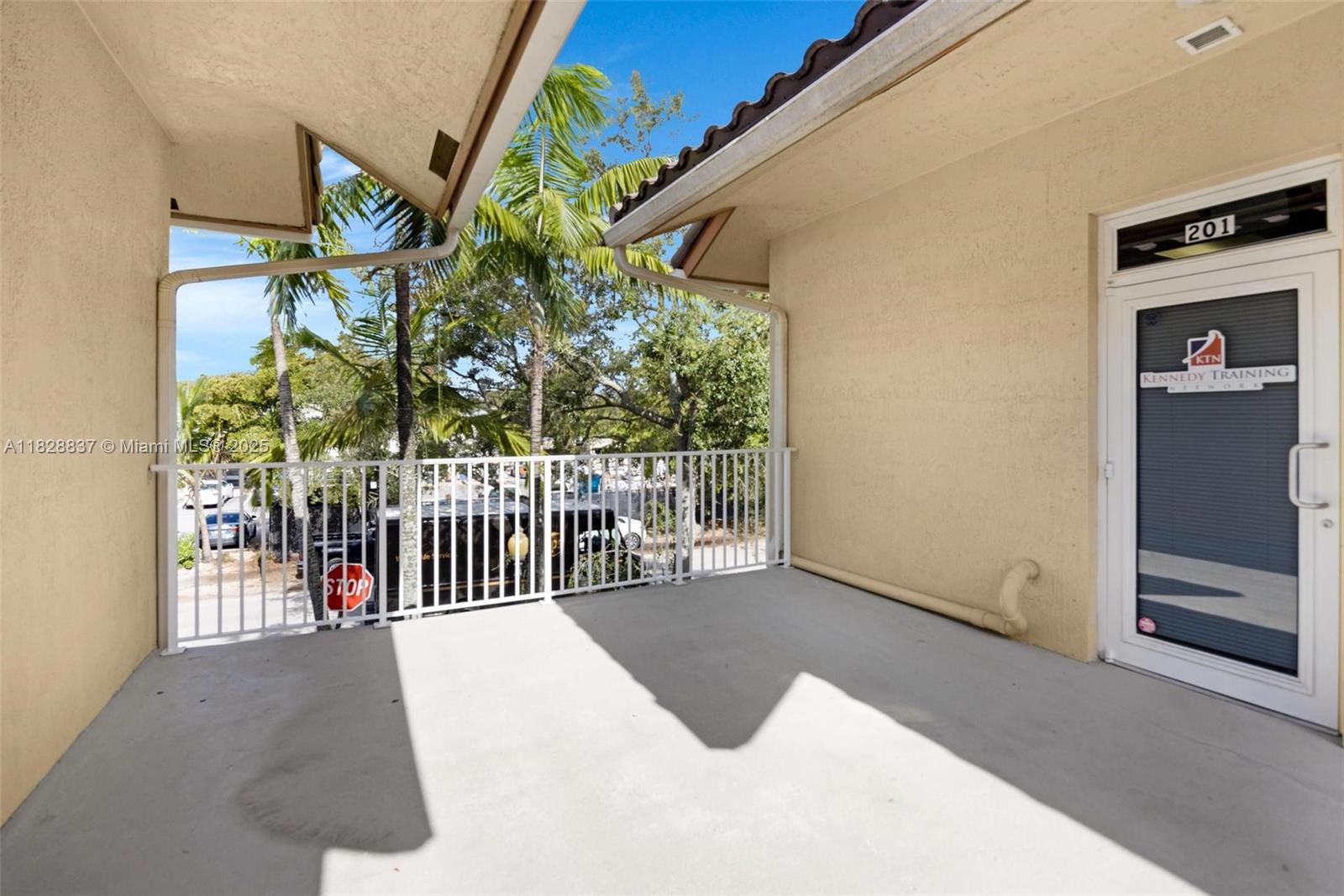 5595 Orange Dr, Davie, Florida image 25