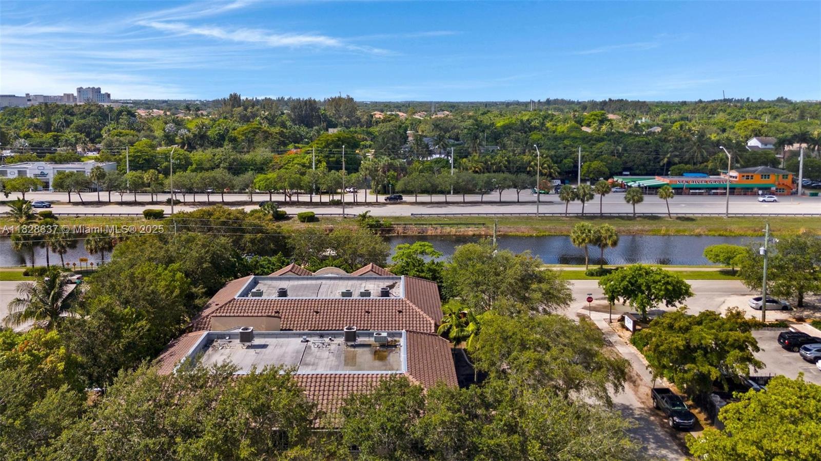 5595 Orange Dr, Davie, Florida image 32