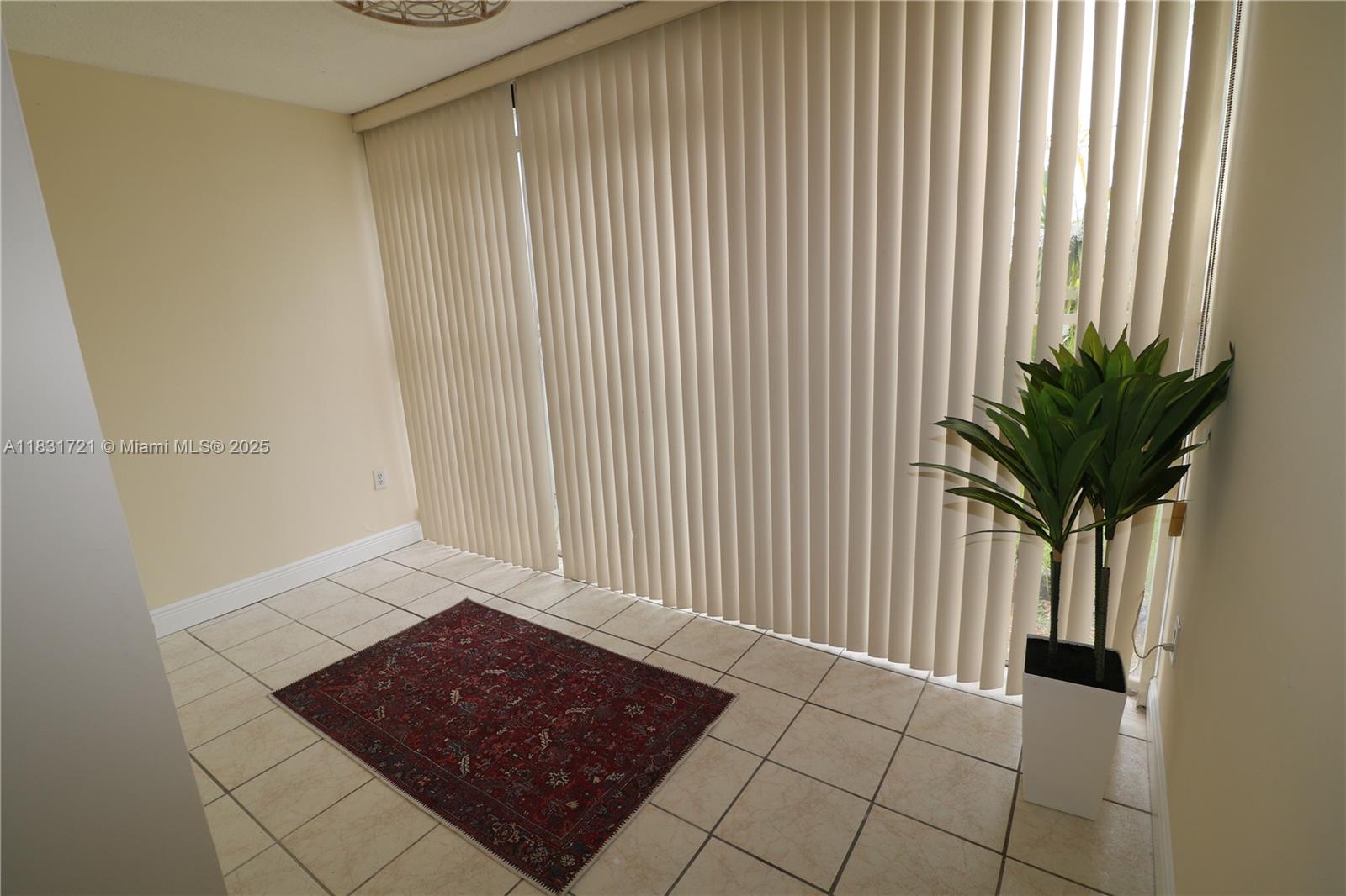9410 W Flagler St #101-1, Miami, Florida image 22