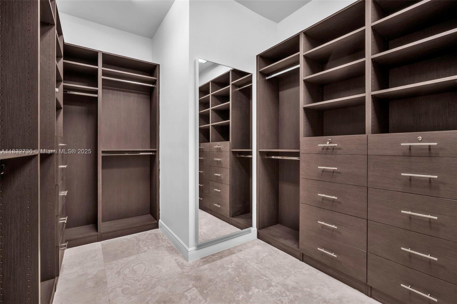 3200 Lake Ridge Lane, Weston, Florida image 20