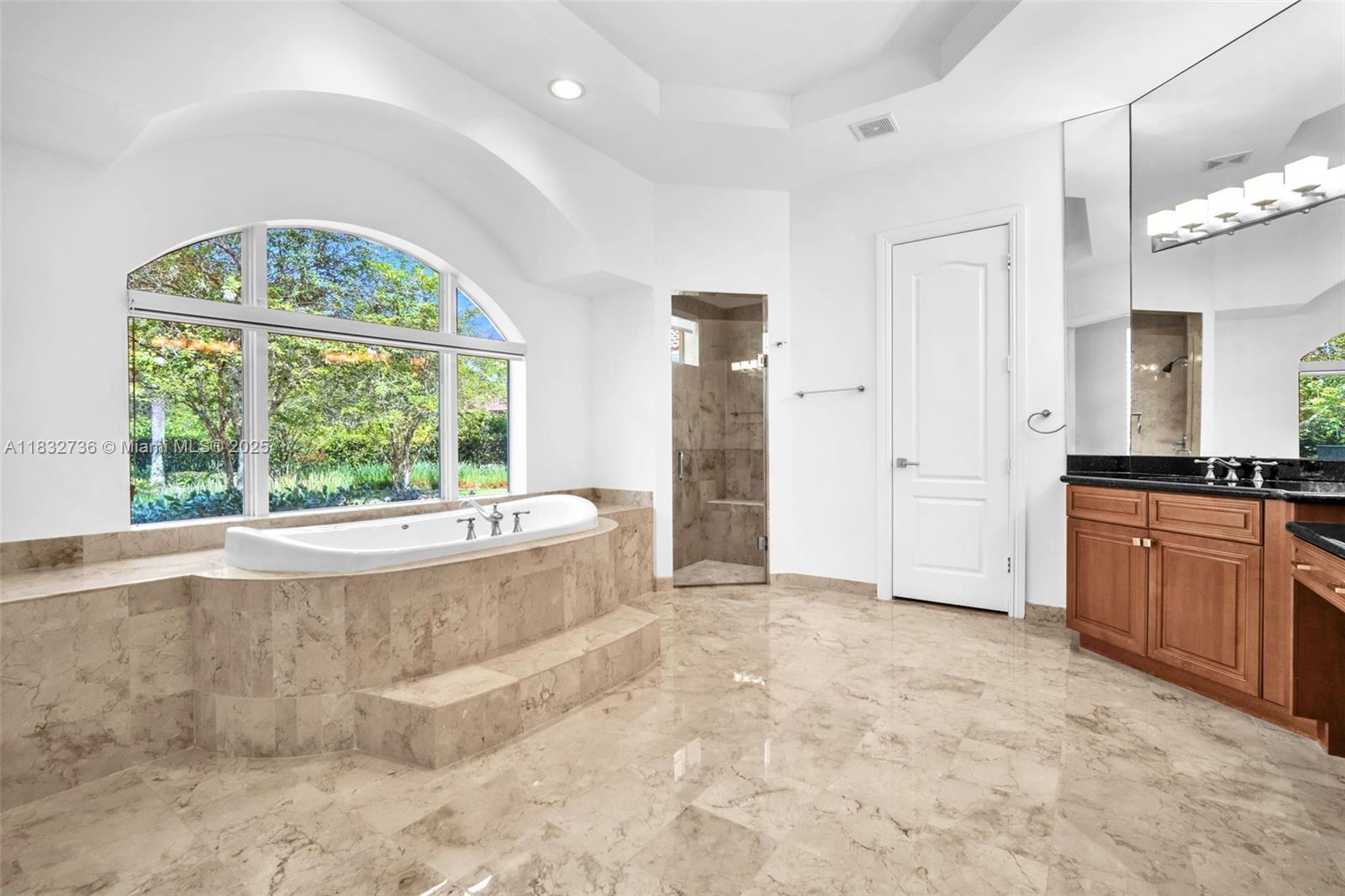 3200 Lake Ridge Lane, Weston, Florida image 22