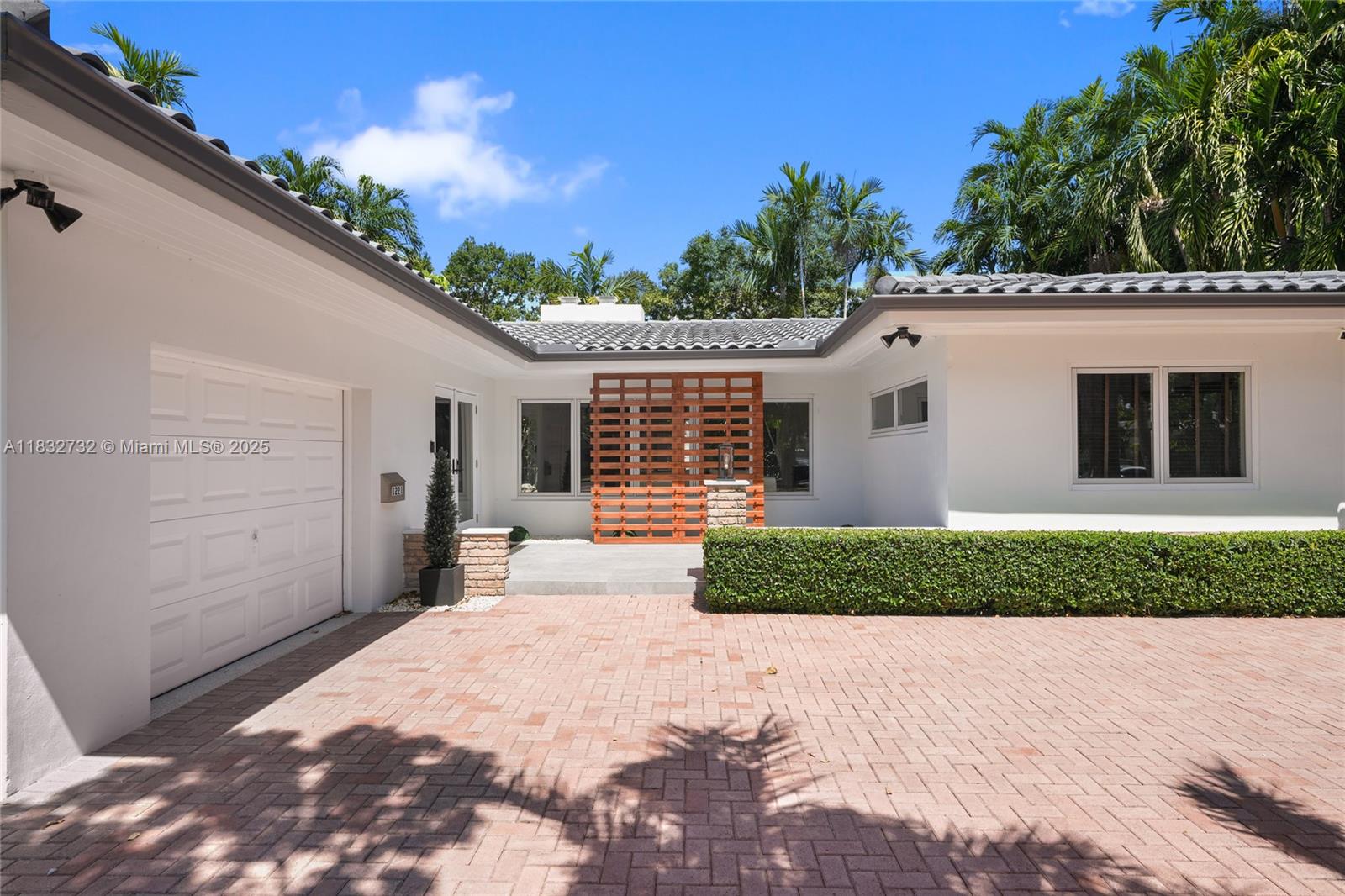 1221 NE 87th St, Miami, Florida image 3