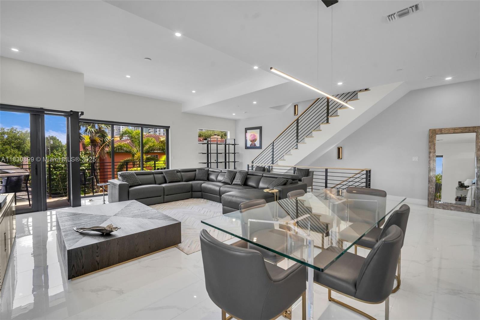 820 NE 2nd St, Fort Lauderdale, Florida image 6
